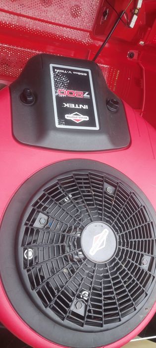 Тракторна косачка 20к.с бригс мотор