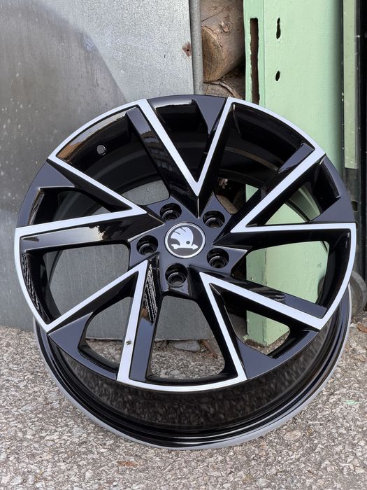 Джанти за Шкода Sckoda 17 “ цола 5х112 нови Octavia Superb Kodiak