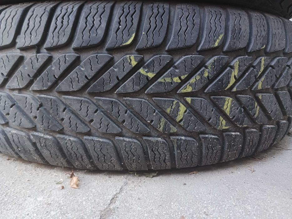 Зимни гуми 185 65 15