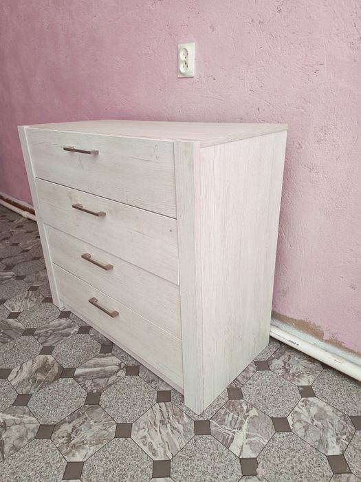 Продам комод хорошее состояние
