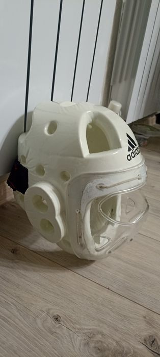 Шлем для каратэ ADIDAS