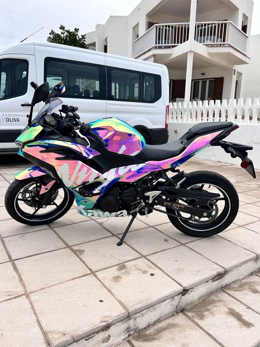 Kawasaki Ninja 500 SE 2025