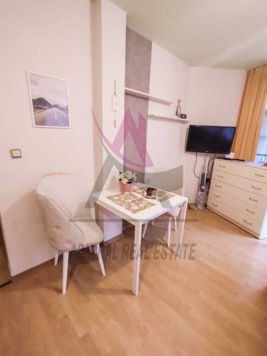 Дава се под наем Двустаен апартамент в Варна, Бриз - 45 кв.м за 216.75 € - Снимка #1