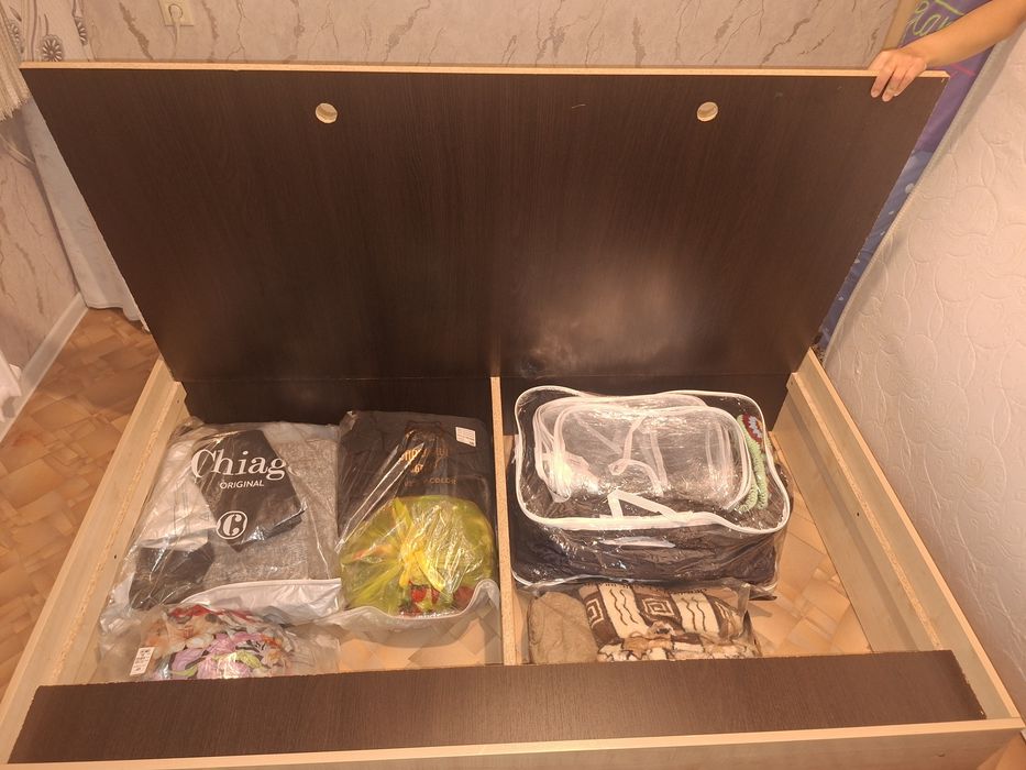 Кровать двух спальная