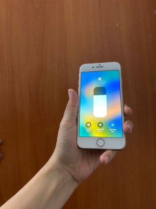 Айфон 8 64гб 77%