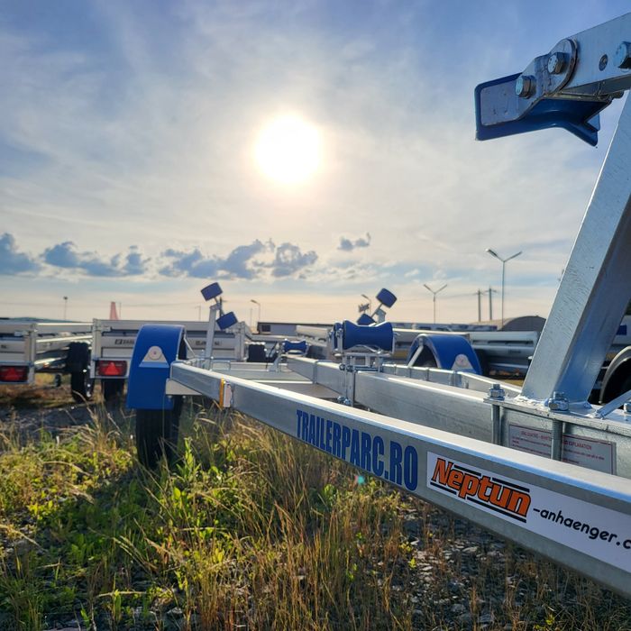 Peridoc Neptun, Niewiadow, Lorries 3,7m, 4m, 4,5m, 5m, 5,5m, 6m, 7m