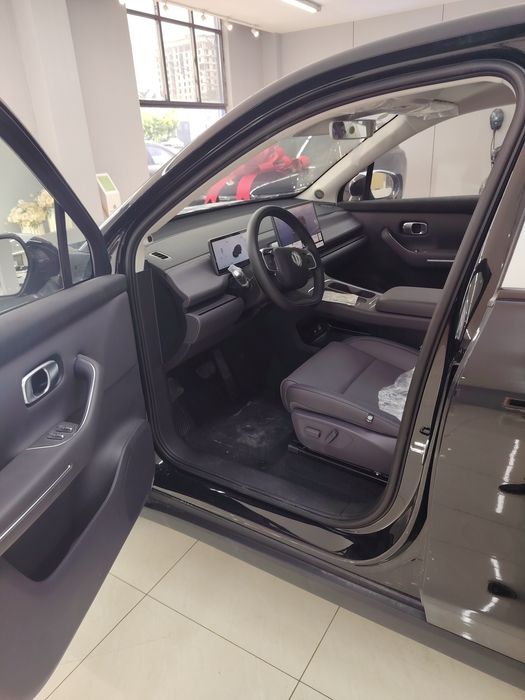 Leapmotor C10 gibrid 210km 2025