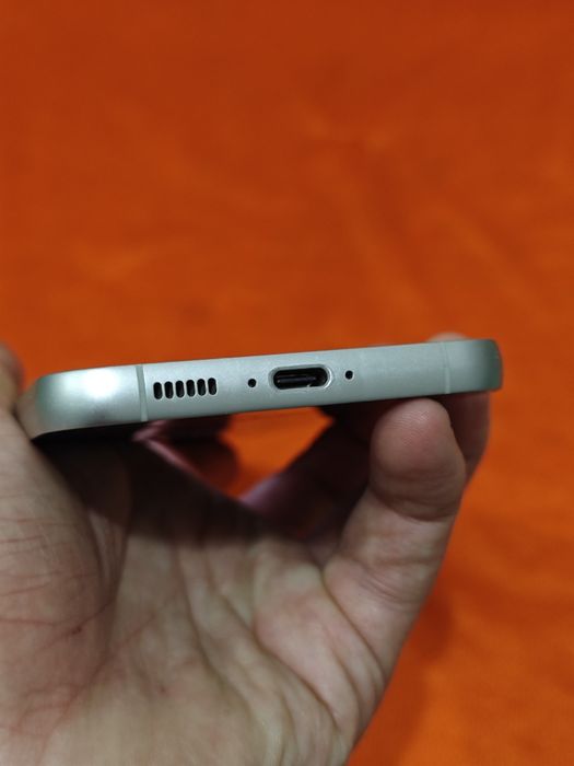 Samsung S23FE 256Gb 5G