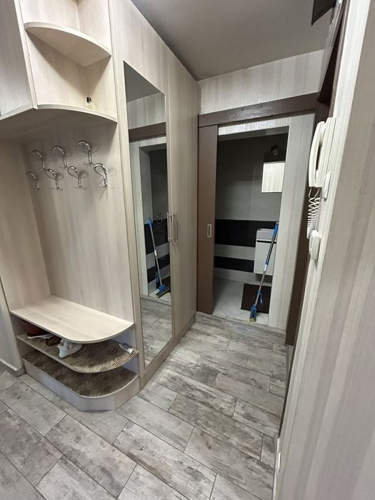 Продава се Четиристаен апартамент в София, Оборище - 100 кв.м за 2035 €/кв.м - Снимка #12