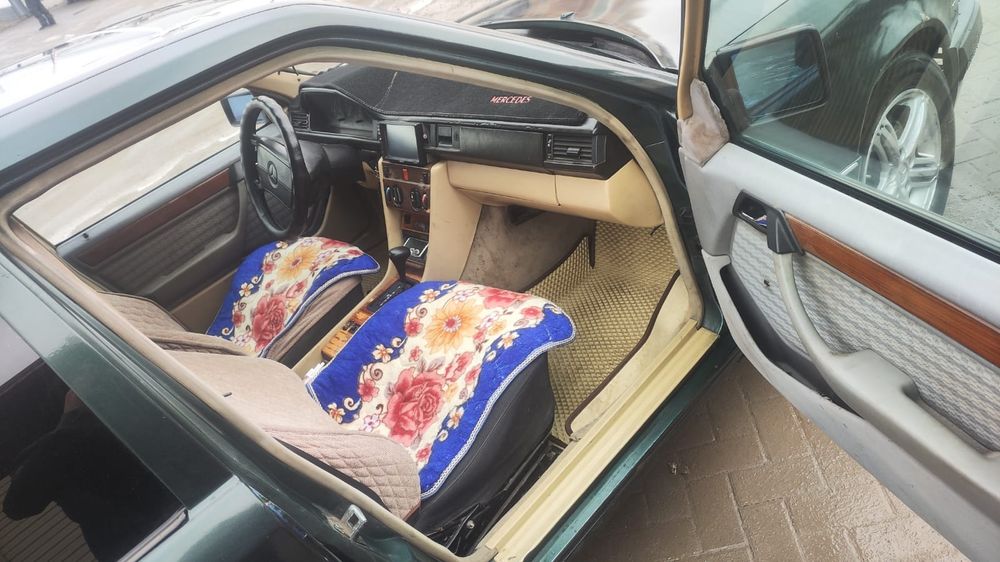 Мерседес Е300 полный привод