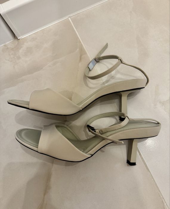 Обувки Zara номер 40