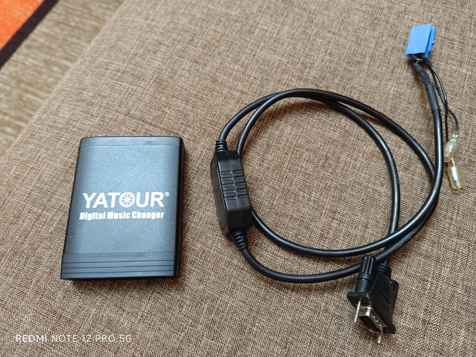Дигитален cd чейнджър Yatour за Рено renault
