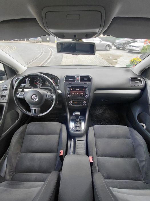 VOLKSWAGEN Golf 2010 — imagine 2