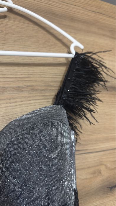 Официална стебриста рокля