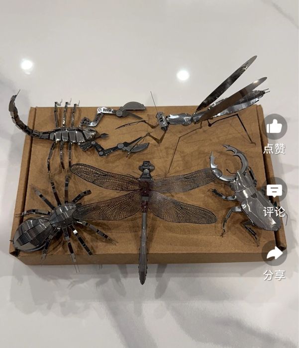 Продам 3 D конструктор металлический.