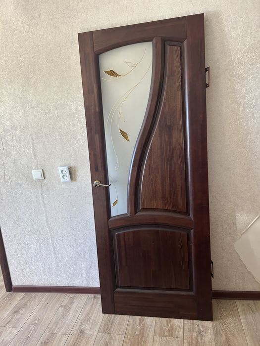 Продам деревянные двери