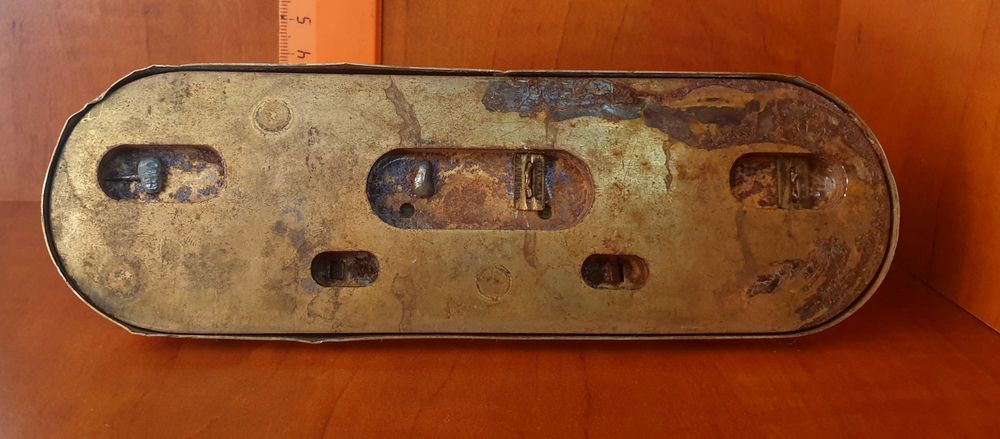 Настольные механические часы