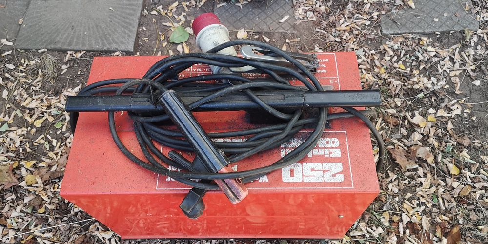 Електрожен einhel 250A