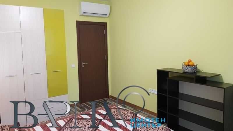 Дава се под наем Двустаен апартамент в Варна, Център - 55 кв.м за 459 € - Снимка #8