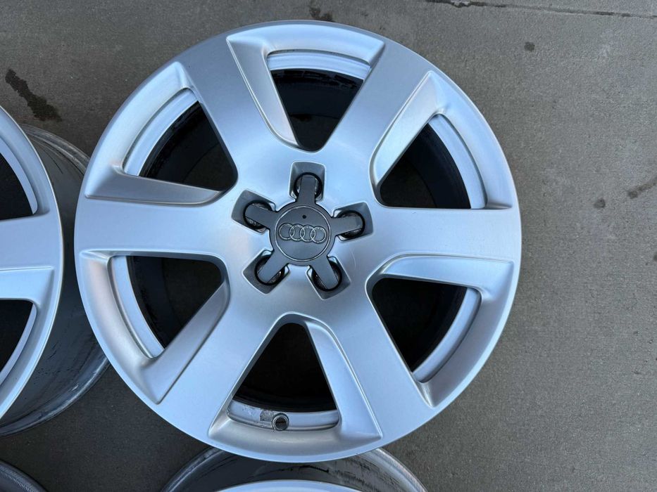 4 бр. оригинални алуминиеви джанти AUDI 17" 5x112 , ф66.6, ET37, 7,5J