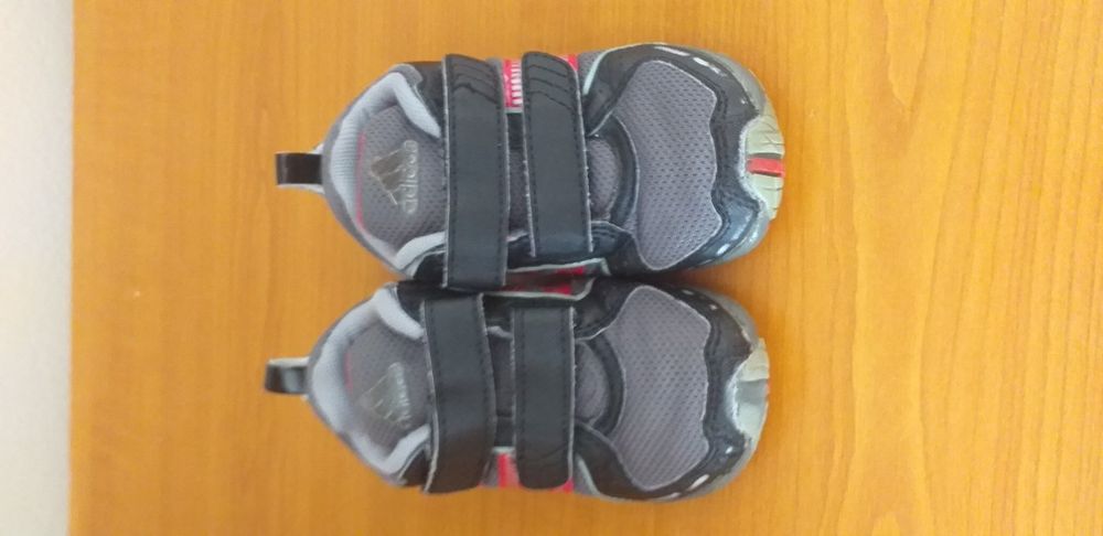 Adidasi copii adidas