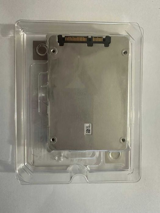 INTEL SSD D3-S4520 SERIES 3.84TB 2.5" - Серверный