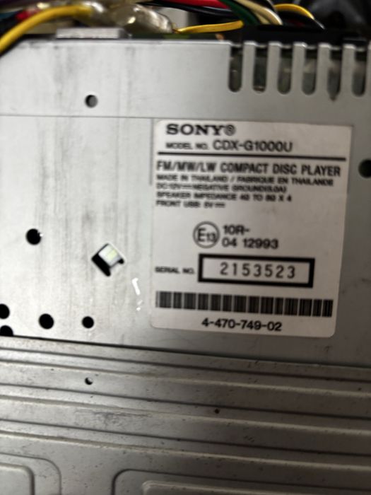 Продам магнитолы оригинал