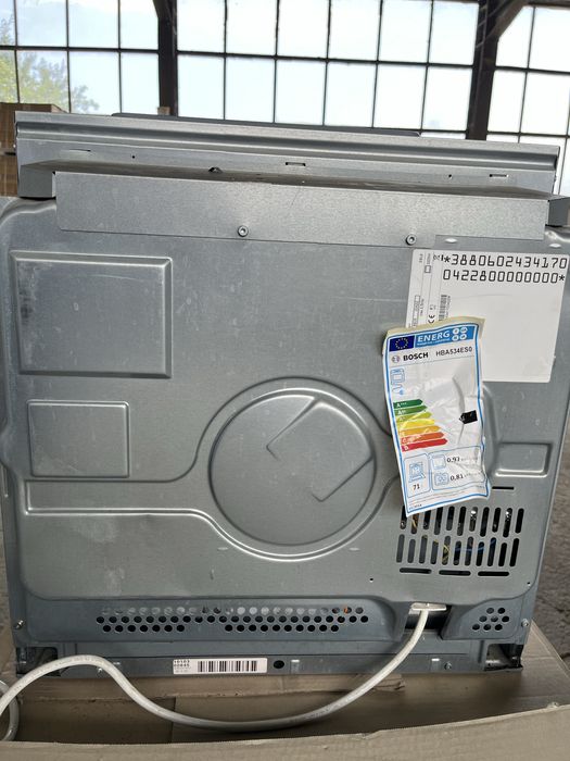 Фурна за вграждане Bosch HBA534ES0 71l Inox