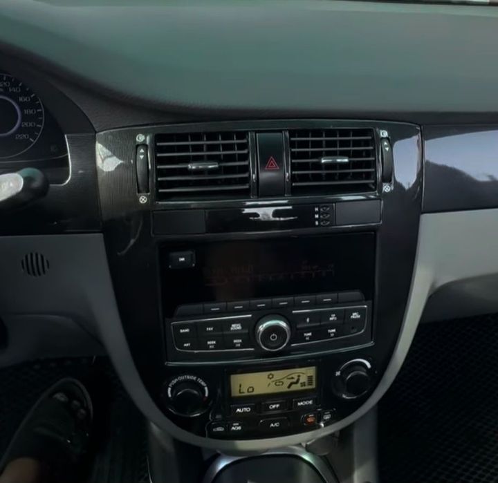 Ласетти Жентра Климат контрол