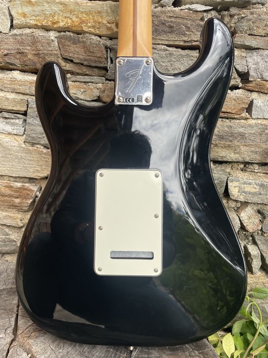 Fender Stratocaster 2019 MIM