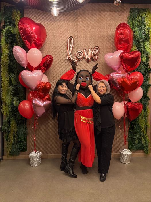 Прокат костюма 18+ мулатки аниматор НГ