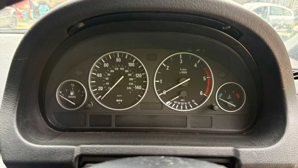 BMW X5 E53 Facelift 3.0 Дизел 218 коня за Части!