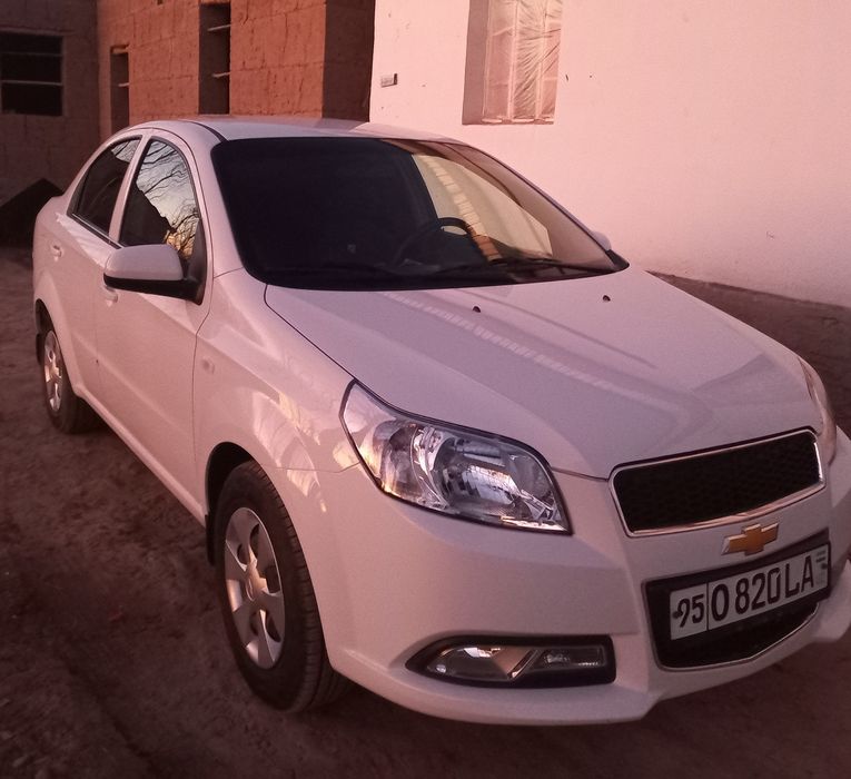 Neksiya 3 2-pazitsiya