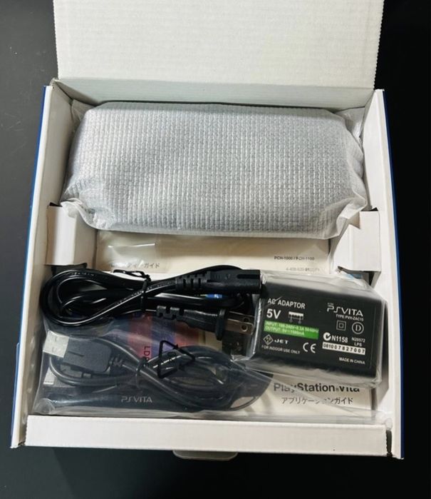 Playstation Vita взломанная - отличное состояние