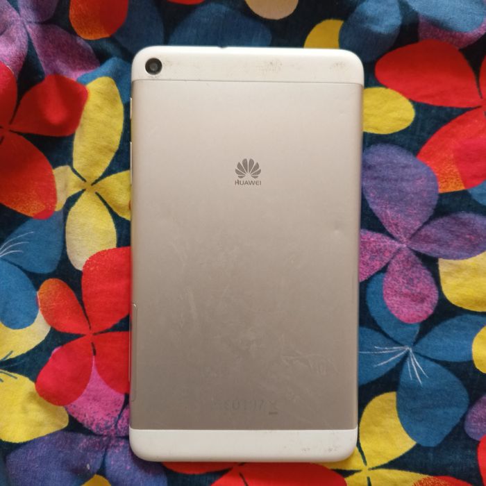 Планшет Huawei рпап