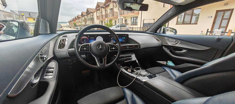 Mercedes-Benz EQC 2019 |baterie 85 KWh| 408CP | Istoric reprezentanta Mercedes | TVA inclus Deductibil | 4x4 | Stare excelenta | Dotari premium