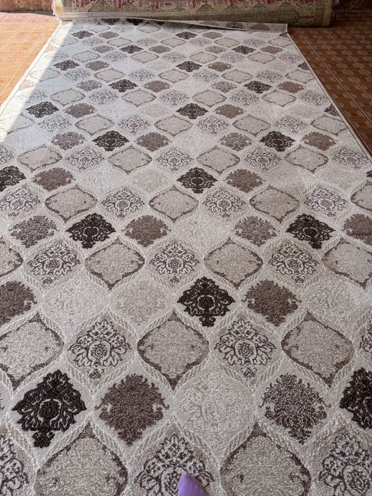 Продается ковер 4.60/ 2.50