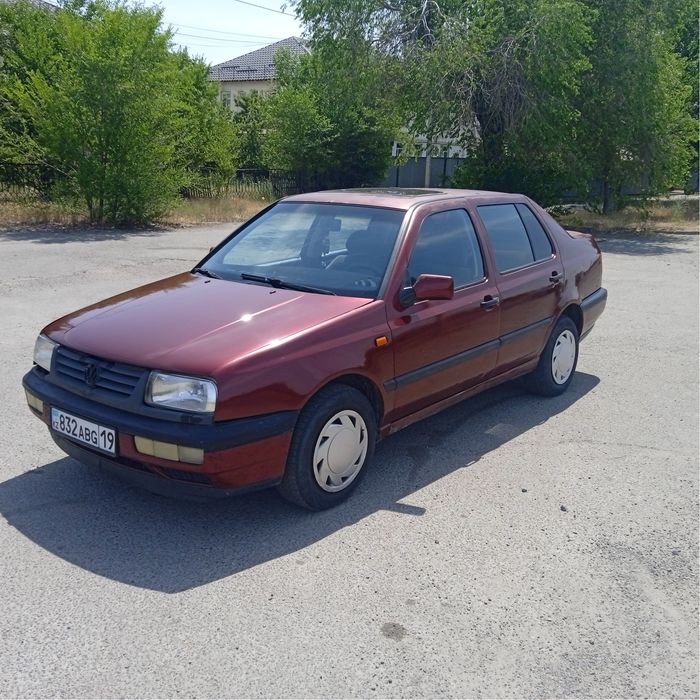 1.8 моно. Автомат. 1992 год.