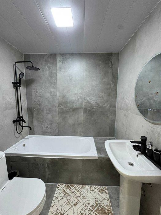 Продаётся 3х комнатная квартира с развитой инфраструктурой и лифтом