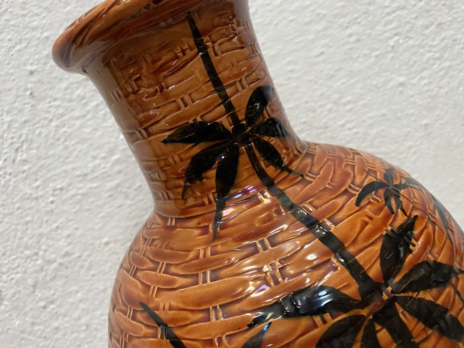 Стара италианска лампа от порцелан