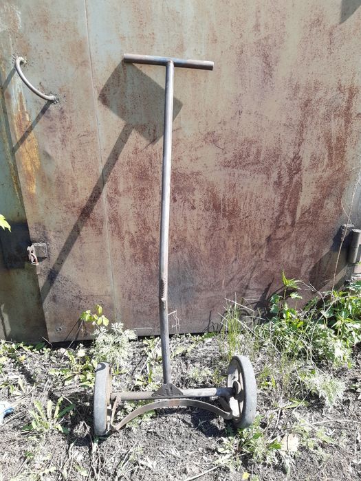 Продам разное.звоните.