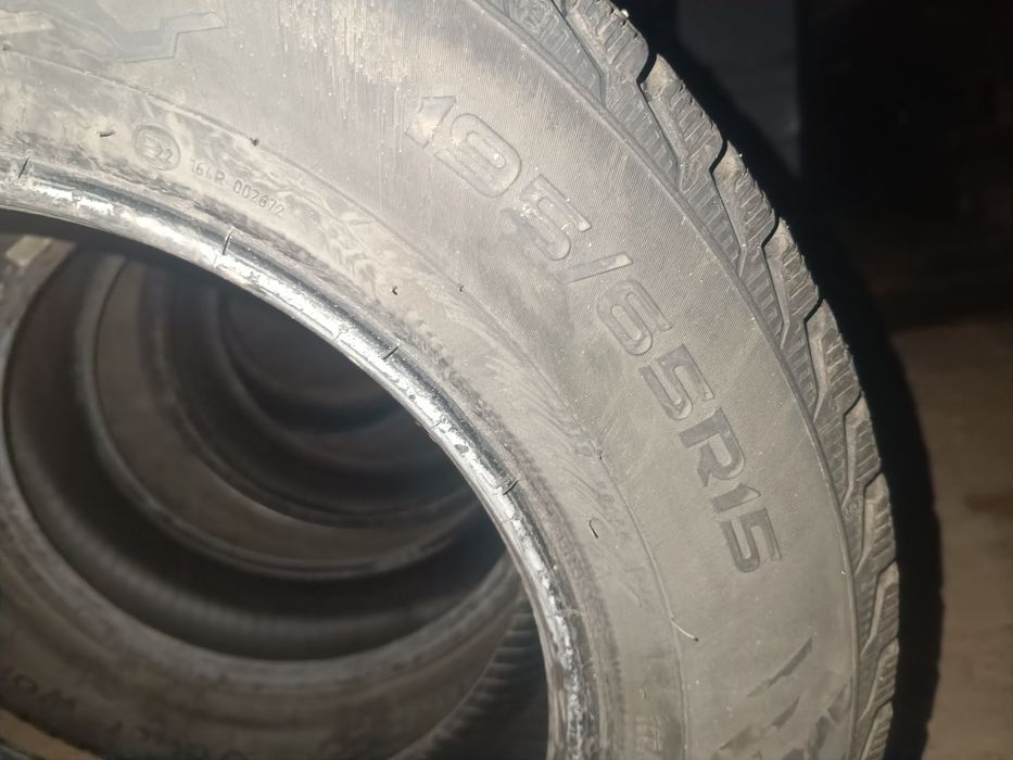 Продам зимние шины 195/65/R15