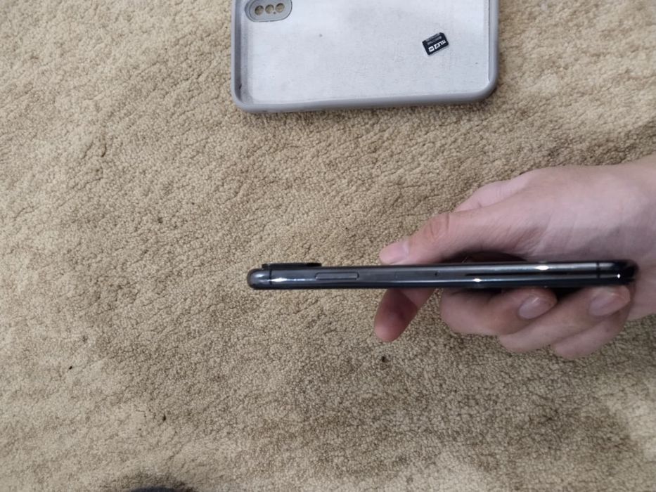 Iphone XS Алам дегендер лс!!!