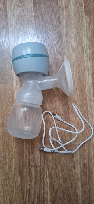 Молокоотсос электрический беспроводной.