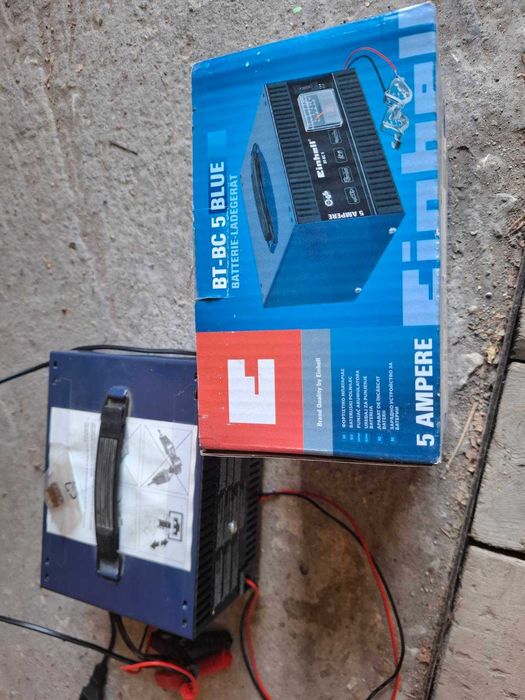 Зарядно устройство за акумулатор Einhell BT-BC 5, 5 A