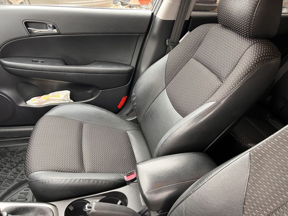 Хюндай i30 1.6 Crdi