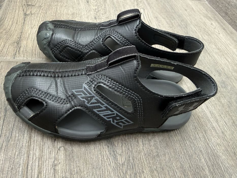 Under Armour детски сандали 32 номер