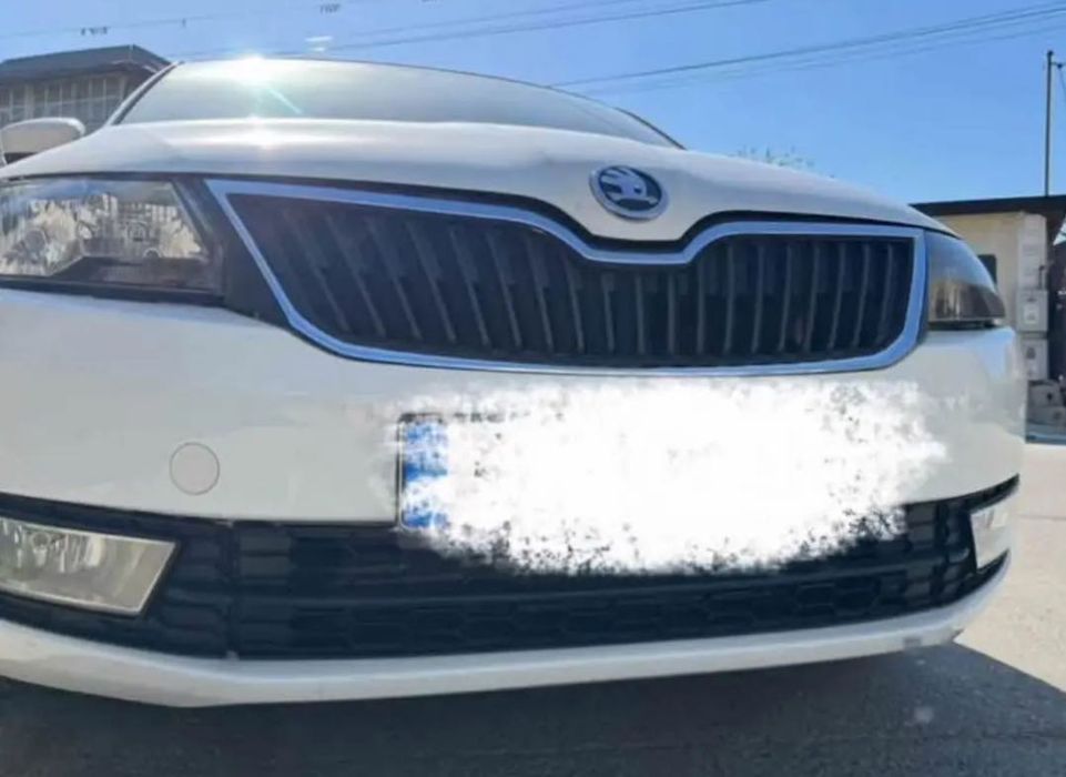 SKODA Rapid 2012 — imagine 3