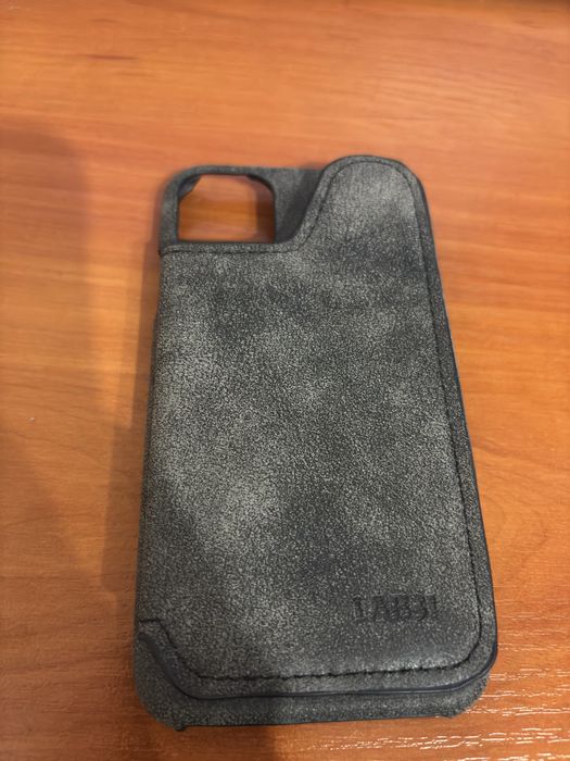Калъфи за IPhone 11/ различни видове