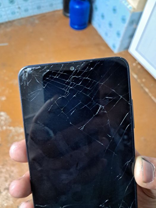 Samsung A06 Ishlashi yaxshi